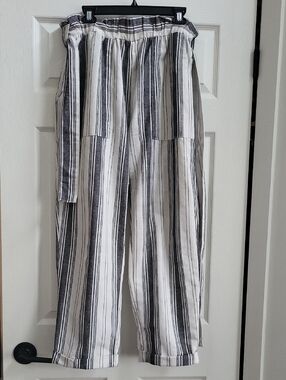 Striped High-Waist Linen Blend Pants - Black & White